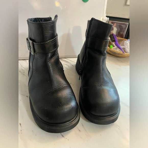 Vintage 90s dr. martens - Picture 4 of 11